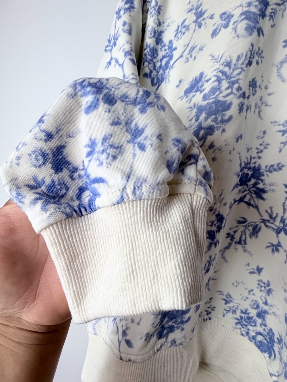 Taelynn Floral Pajama Set Size Medium Sleepwear Loungewear (Q) - Picture 11 of 14